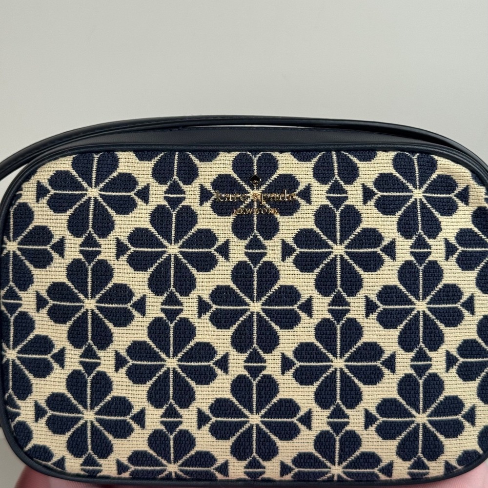 Kate Spade Jacquard Mini Camera Bag Crossbody‎ Purse Floral Navy Blue Multi NWT - Picture 3 of 8